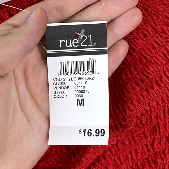 Rue21 Ruched/Ruffle Crop Top Medium NWT - Picture 4 of 4